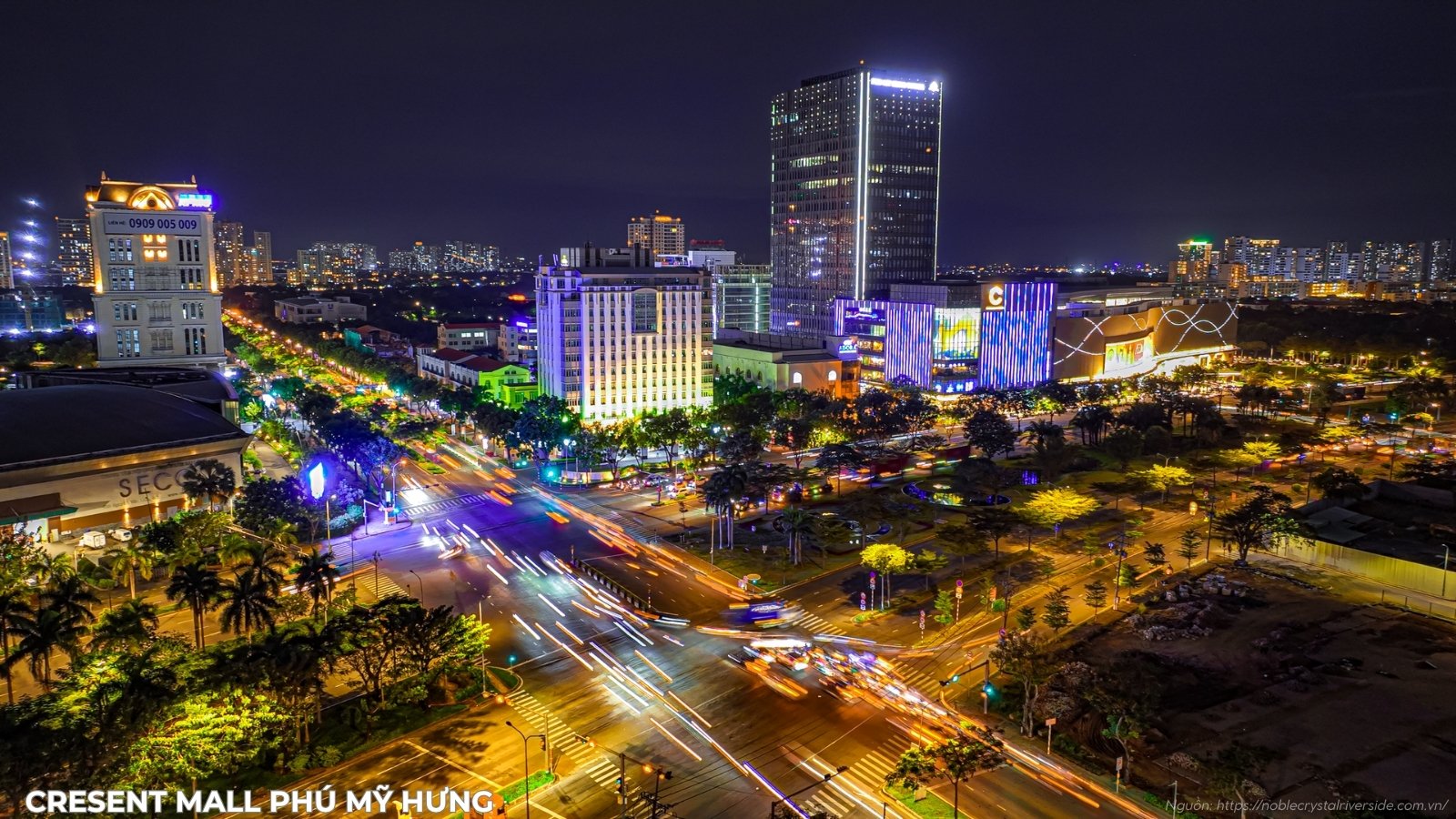 Trung tâm tài chính Phú Mỹ Hưng cách dự án Noble Crytal Riverside chỉ 2km